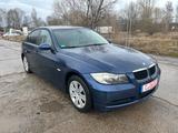 BMW 318i - BMW 318 aus 2005: 318i