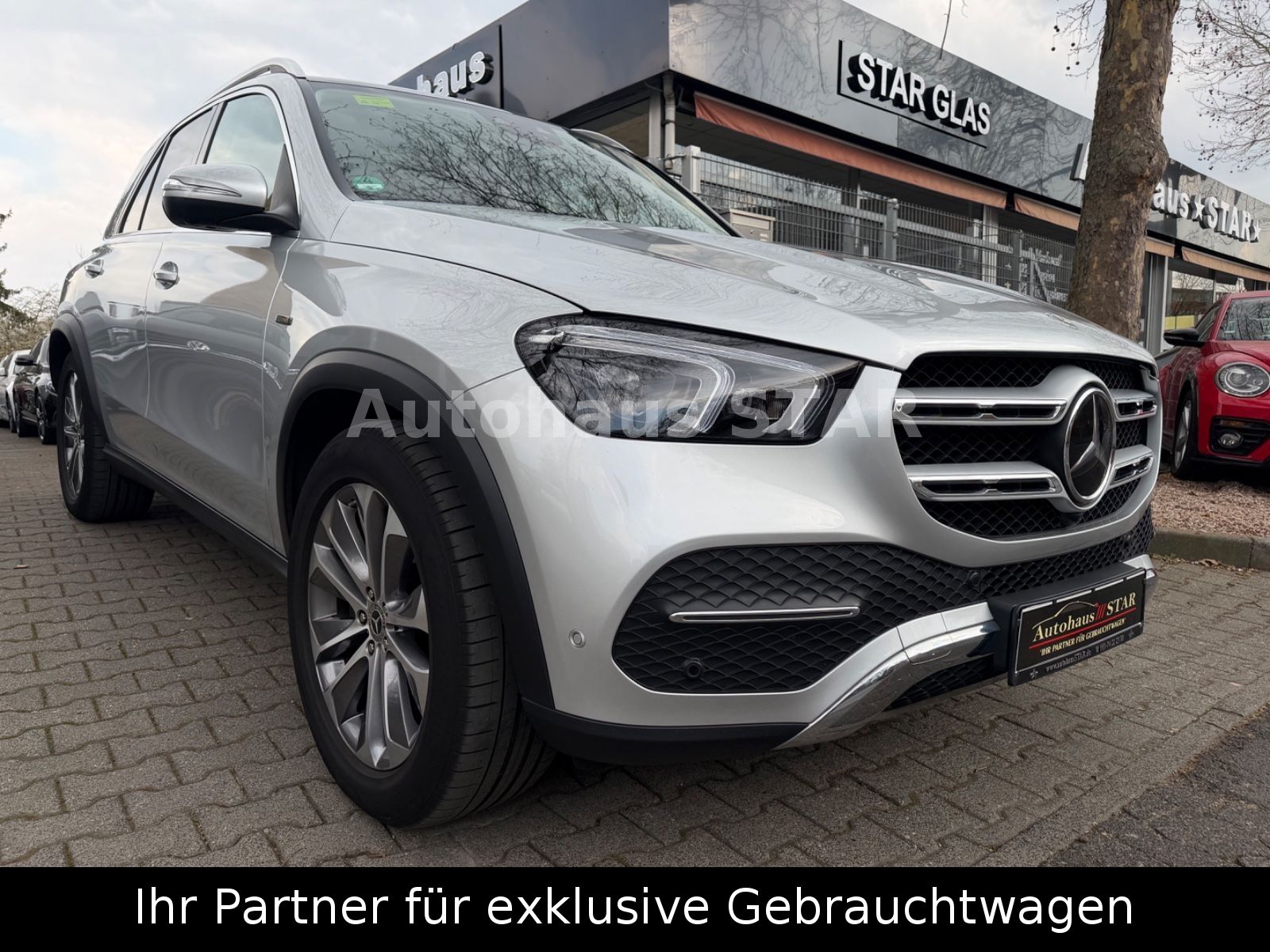 MERCEDES-BENZ GLE350de 4Matic / HEADUP - 360°KAMERA - PANORAMA