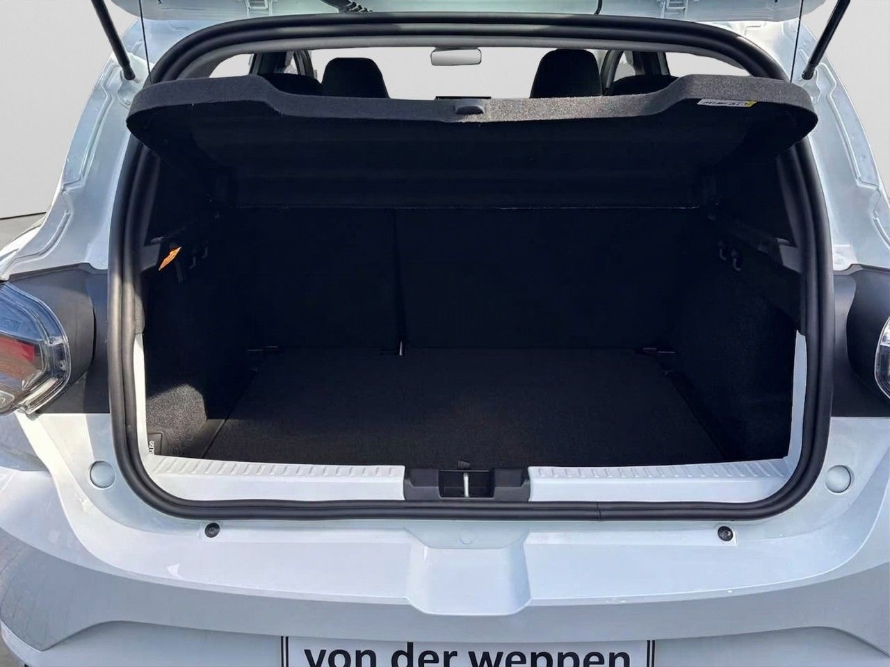 Dacia Sandero - Bild 10