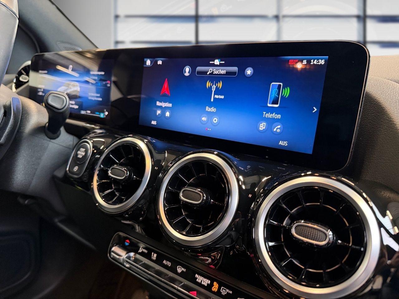 Fahrzeugabbildung Mercedes-Benz B 220 4M STNDHZ+MEMORY+NIGHT+LED+LHZ+TOTW+KAMERA