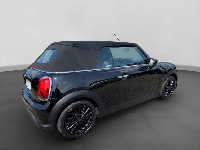 Fahrzeugabbildung MINI Cooper Cabrio 1,5 Classic Trim+Leder+H&K