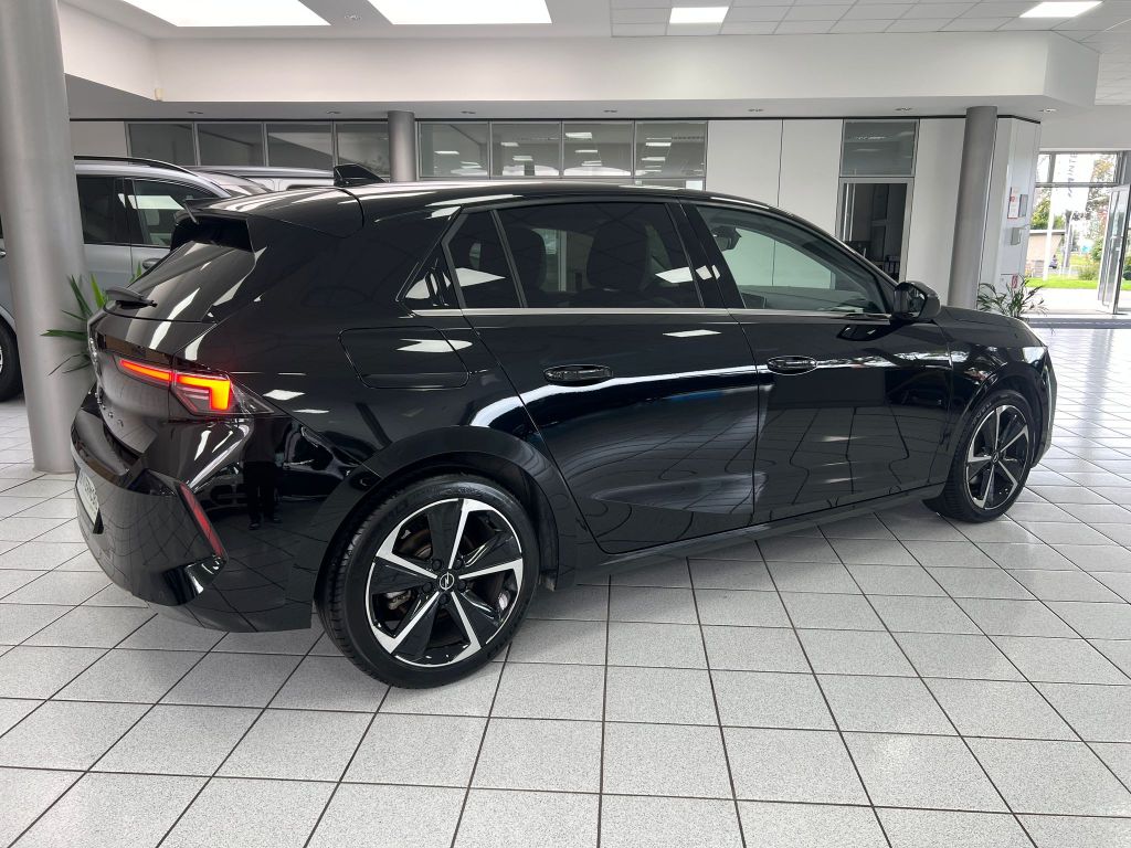 Opel Astra 1.2 Business Elegance KAM*ACC*LED*CarPlay*