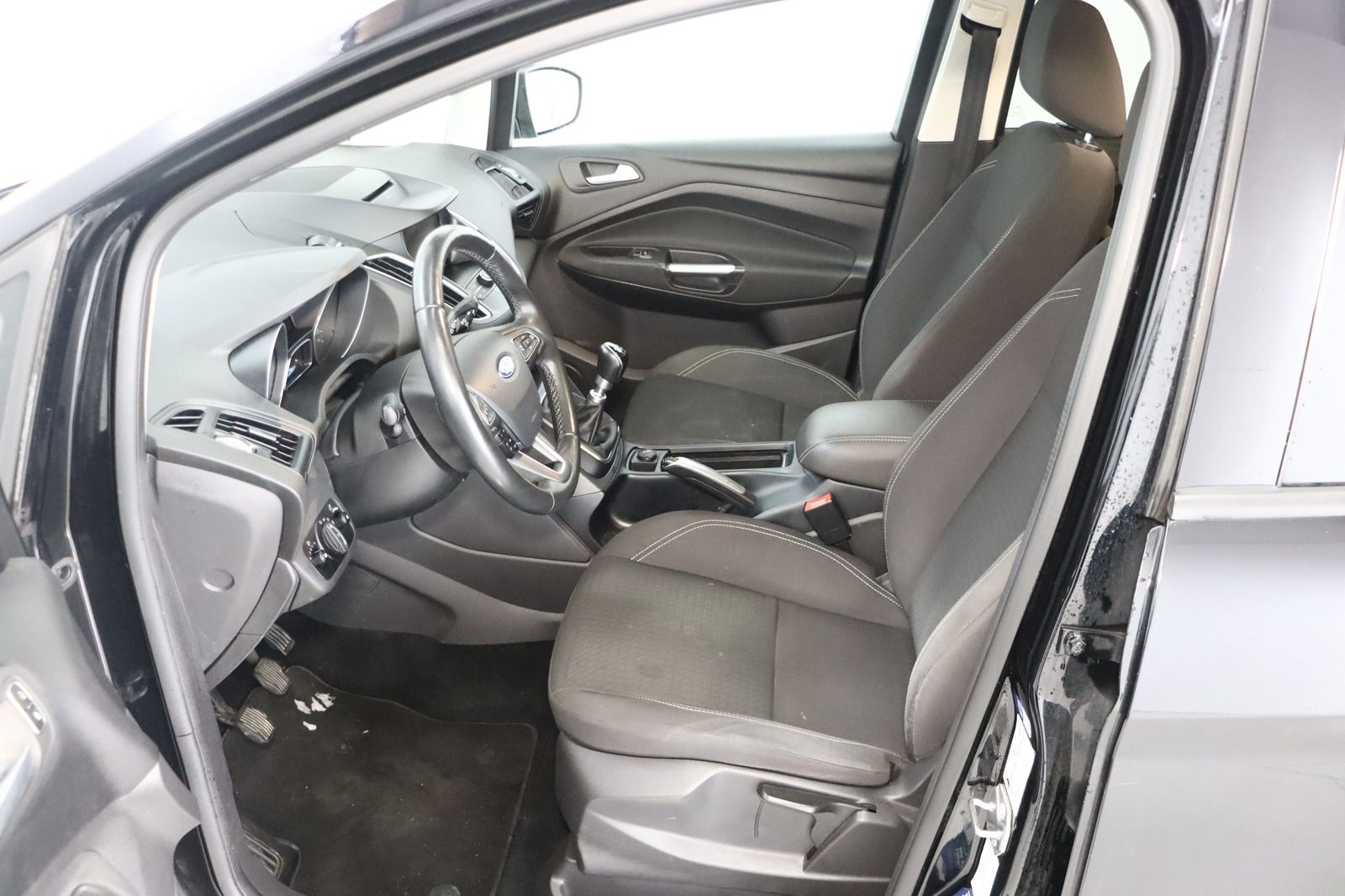 Fahrzeugabbildung Ford C-Max 1.0 * Navi * PDC * SHZ