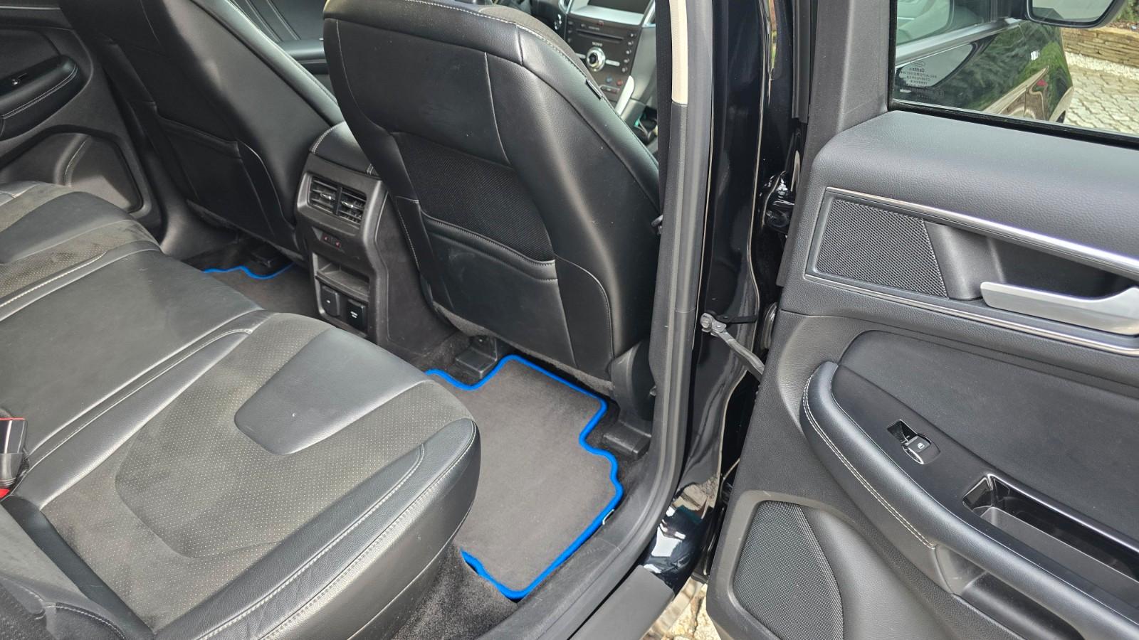 Ford Edge 2,0 l TDCi Bi-Turbo 4x4 ST-Line Allrad