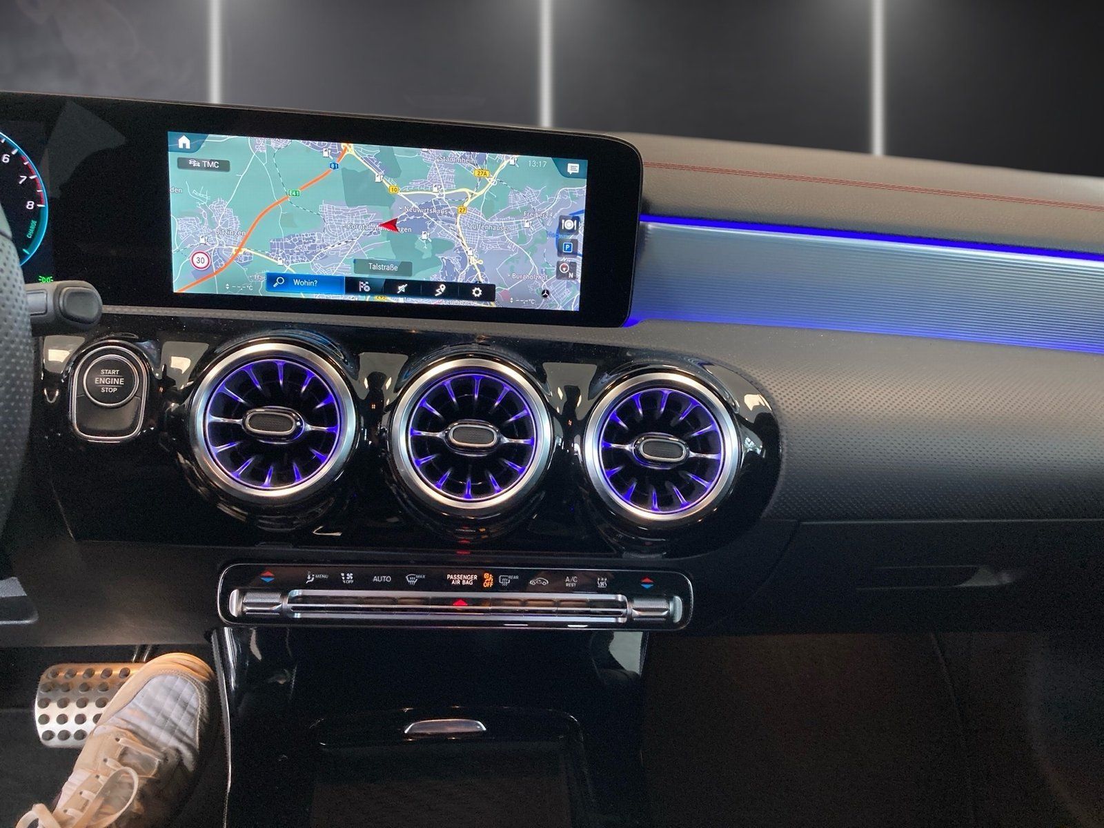 Fahrzeugabbildung Mercedes-Benz CLA 250 e SB AMG*Distronic*360*MultiBeam*Keyless
