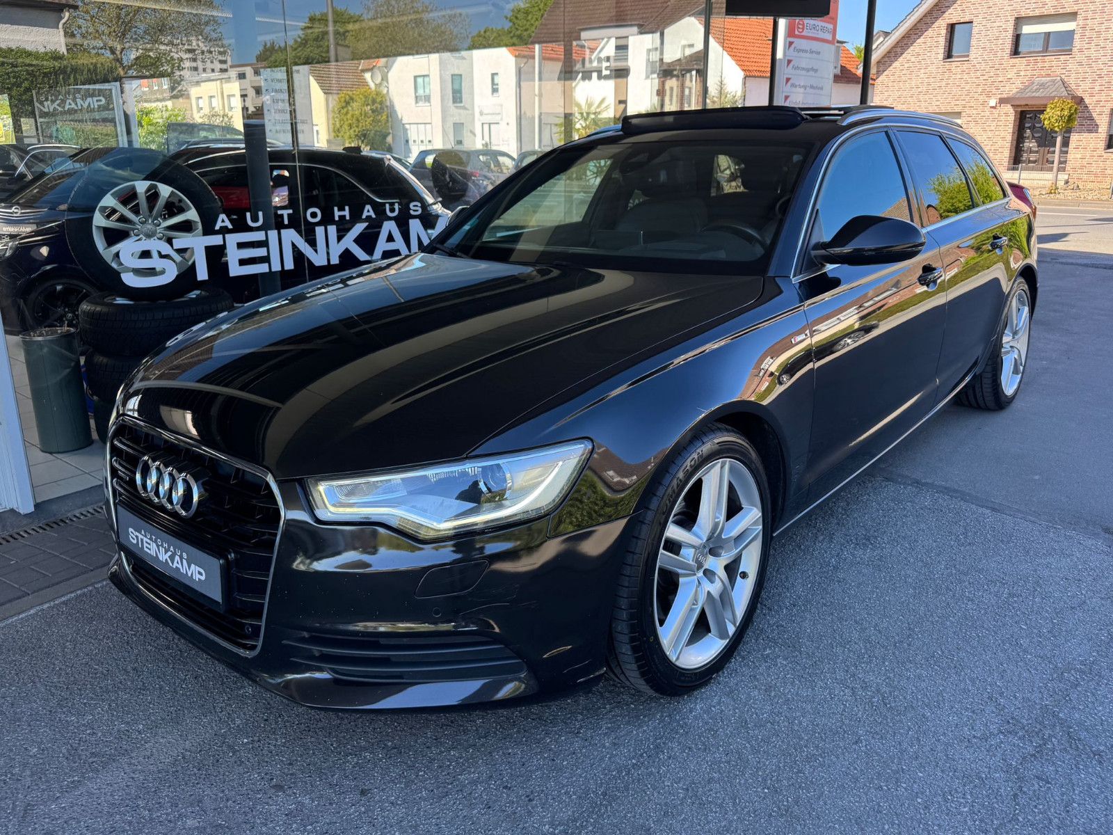 Audi A6 - 1