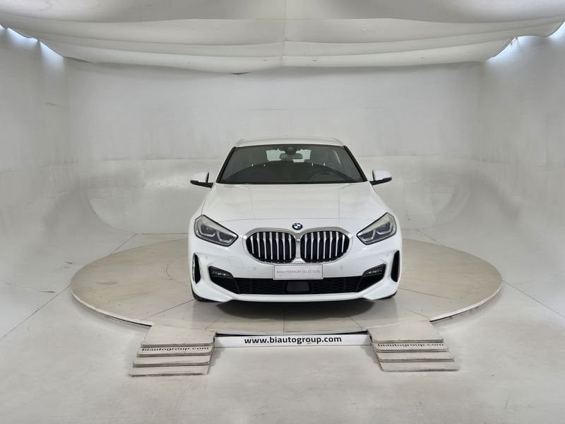 BMW Serie 1 F40 Diesel 116d Msport auto imagem 3
