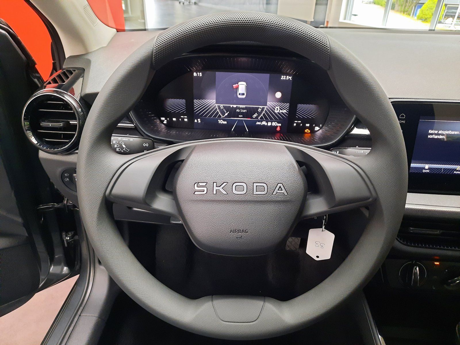 Fahrzeugabbildung SKODA Fabia Essence TSI *LED*PDC*Sitzhzg*APP*DAB*VZE*