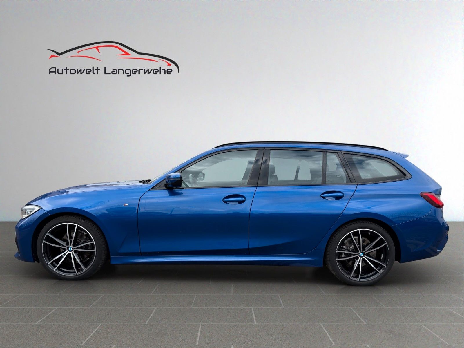 BMW 320d xDrive*M Sport*Pano*Leder*Head Up*1.Hand* foto 6