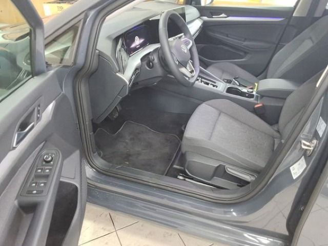 Volkswagen Golf VIII 1.5 eTSI DSG Life LED Kamera DigCockpi foto 5