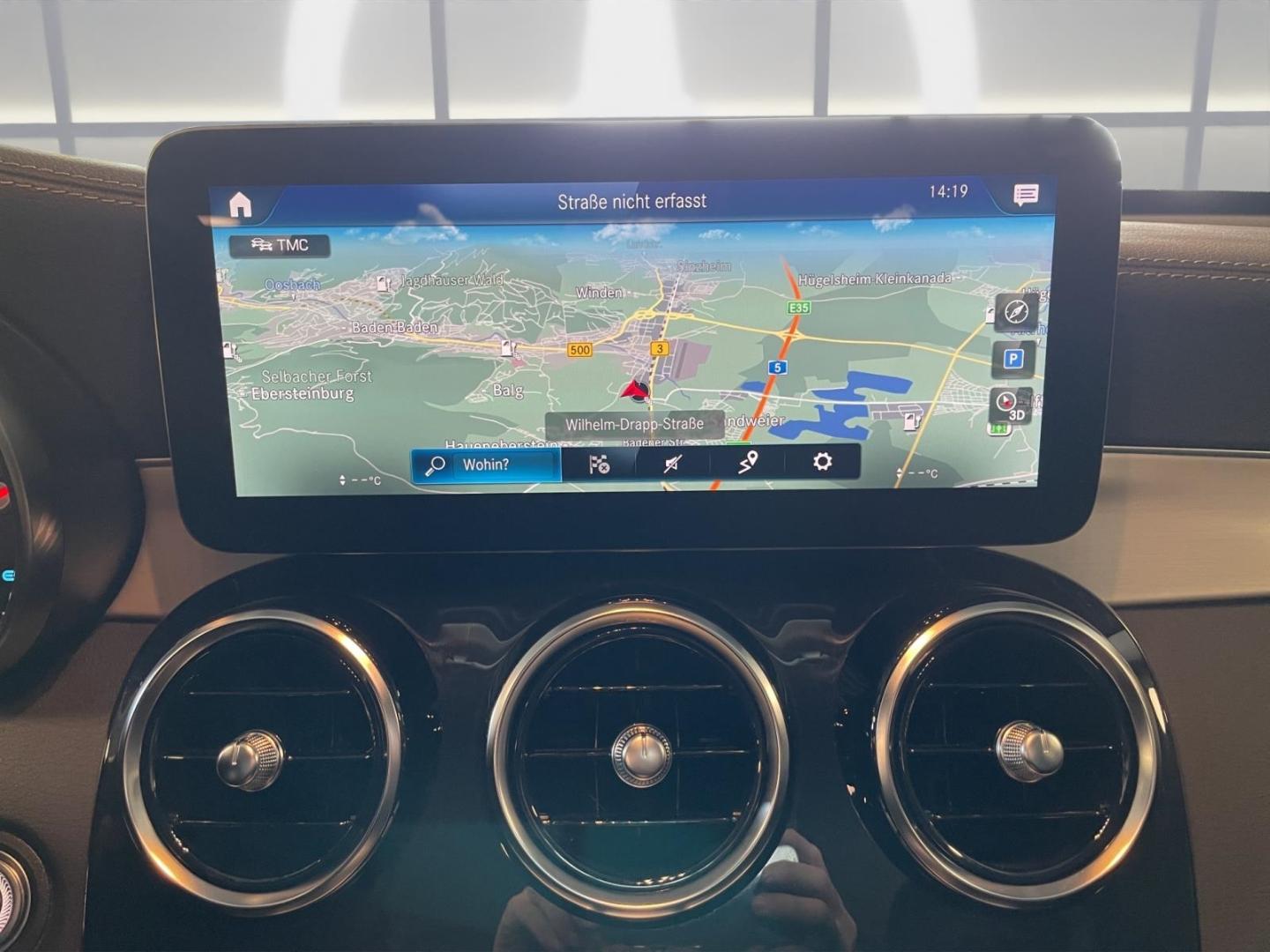 MERCEDES-BENZ GLC 300e 194CH 4X4 BVA - HAYON ÉLECTRIQUE - VOLANT EN CUIR - ATTELAGE - HUD - CAMÉRA - LED - CARPLAY - 1ERE MAIN