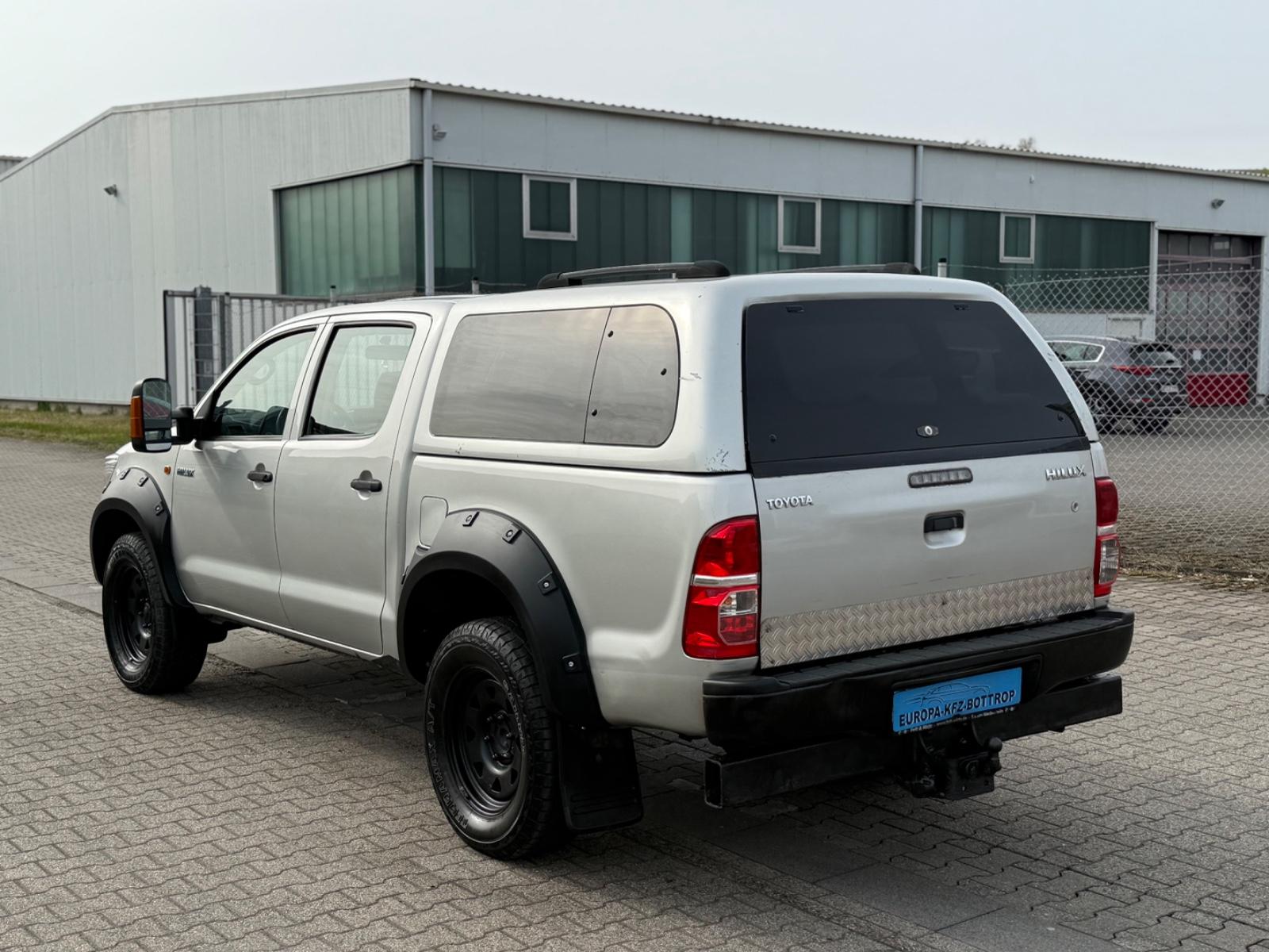 TOYOTA HILUX 2.5 144CH DOUBLE CAB 4X4