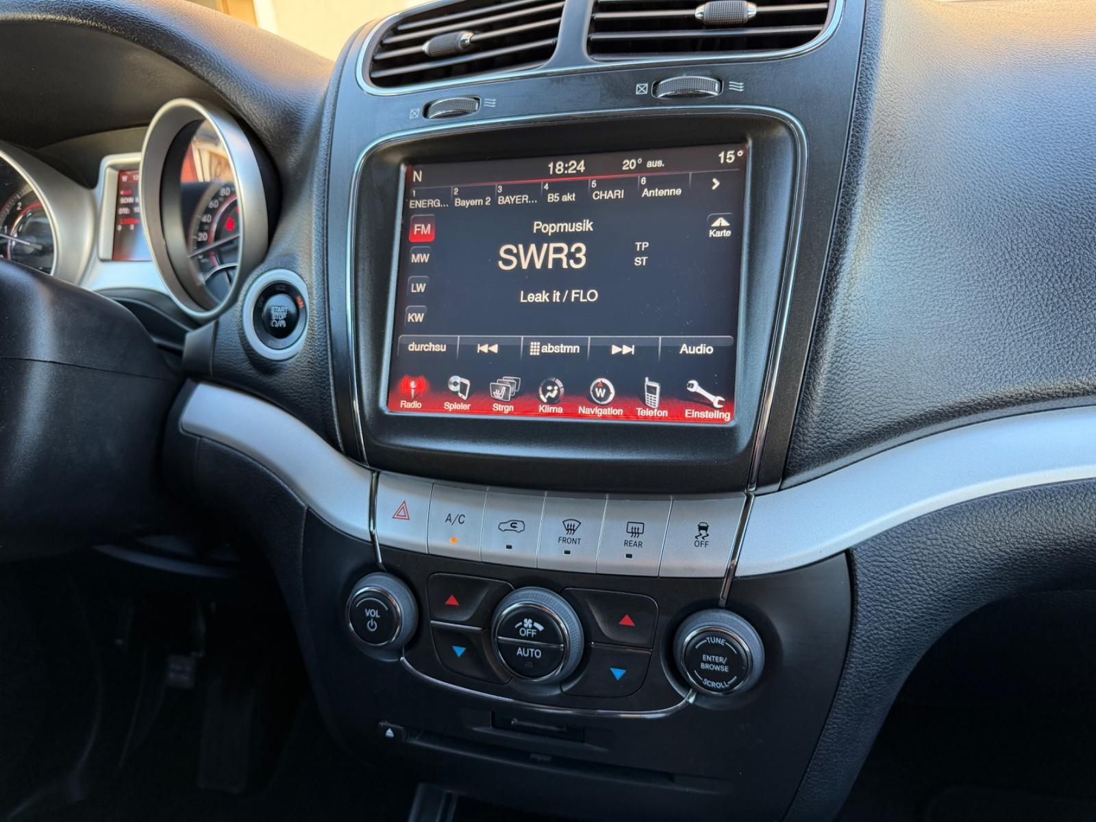 Fiat Freemont*7SITZER*AUTOMATIK*2HAND*AHK*KAMERA*SHZ