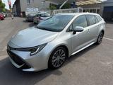 Toyota Corolla Touring Sports Hybrid Club - Toyota Corolla Gebrauchtwagen in Köln