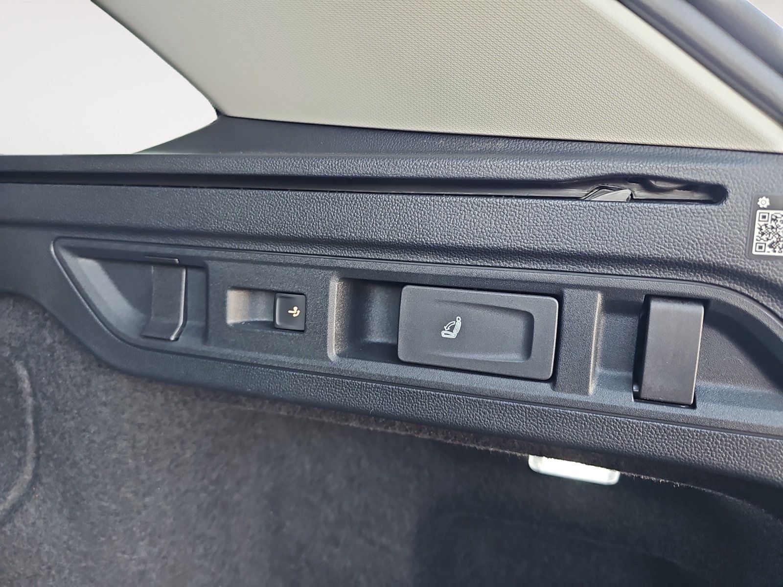 Volkswagen Passat Variant - Bild 16