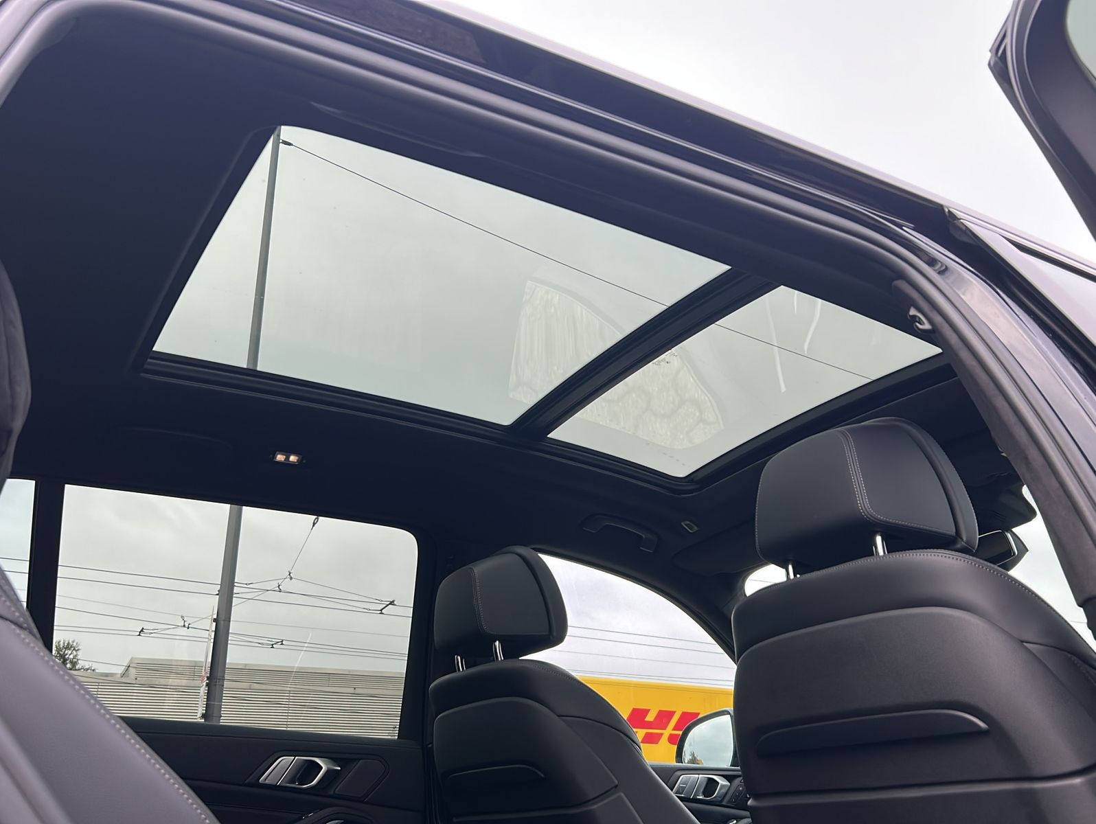Fahrzeugabbildung BMW X7 M50 d M-Sport
