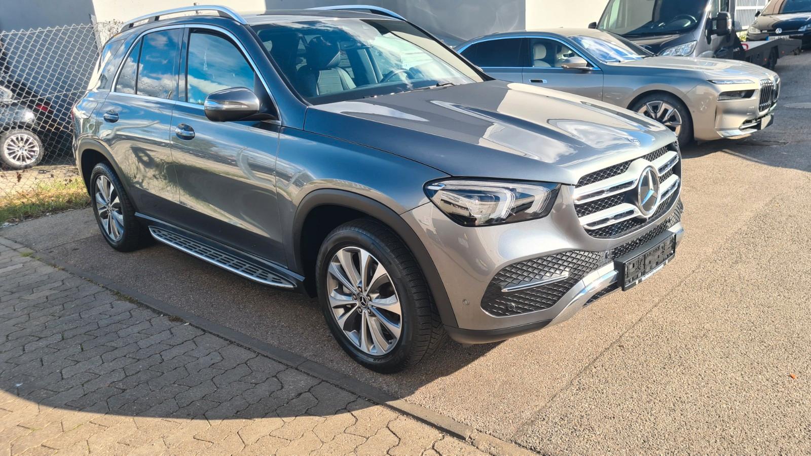 Mercedes-Benz GLE 300 d 4Matic,AMG Interieur,ALU19",Kamera360