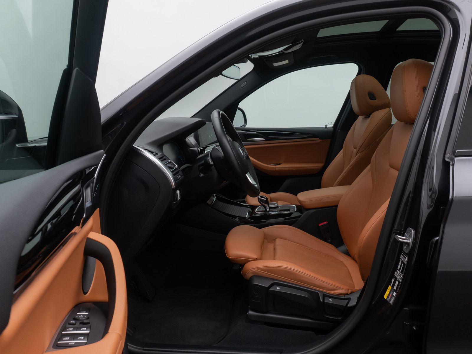 Fahrzeugabbildung BMW X3 xD30e Kamera AHK HUD DAB Sport Panoram 19Zoll