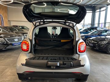 Smart ForTwo coupe *Passion*2. Hand*Klima*Kamera*Pano