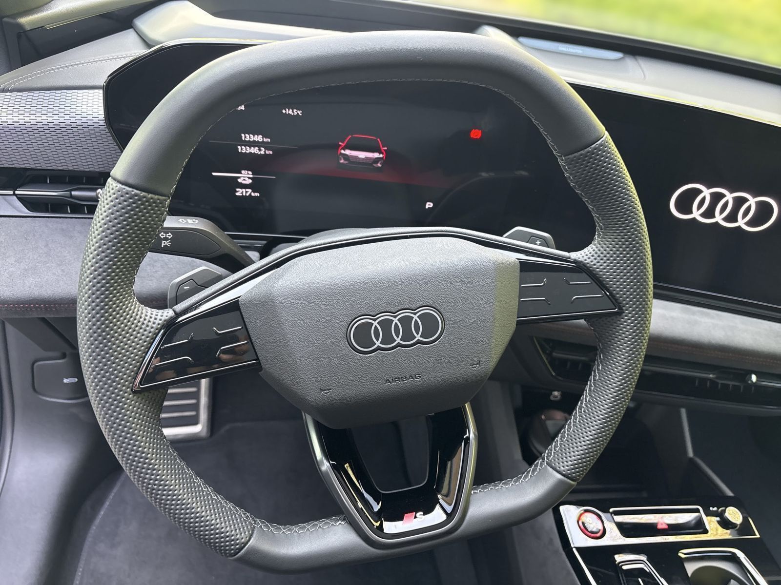 Audi A6 e-tron - Bild 12