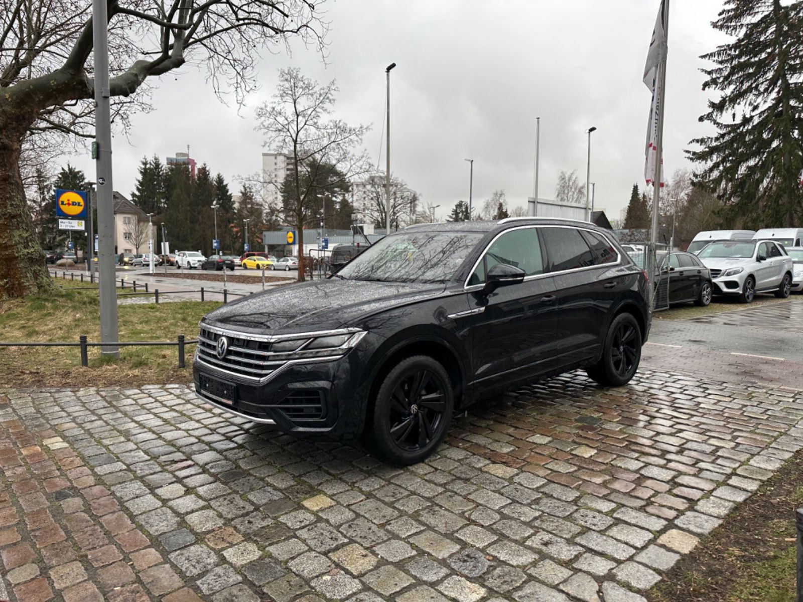 Fahrzeugabbildung Volkswagen Touareg 3.0 TDI R-Line 4Motion*Lenk.Hz*StHz*ACC*