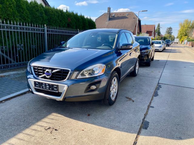 Volvo XC60*1.HAND*VOLVO SERVICEGEPFLEGT*