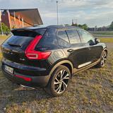 Volvo XC40 D4 AWD R Design Geartronic R Design - Volvo XC40 in Karlsruhe
