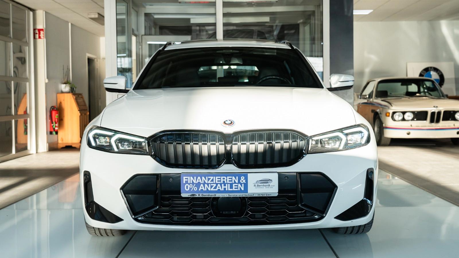 BMW 330d xDrive M Sport 360°Kam PanoDa schwAHK uvm.