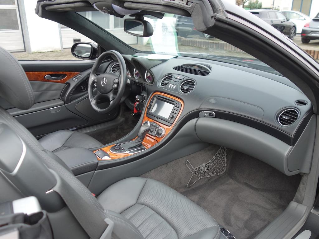 Mercedes-Benz SL 55 AMG