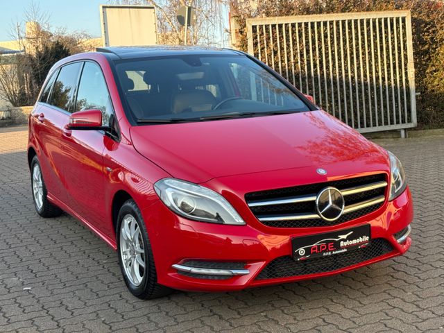 Mercedes-Benz B 180 Sportline Panorama Xenon Leder 1 Hand