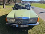 Mercedes-Benz Mercedes Benz W 123 200 Benziner mit Kat - aus 1978: Mercedes