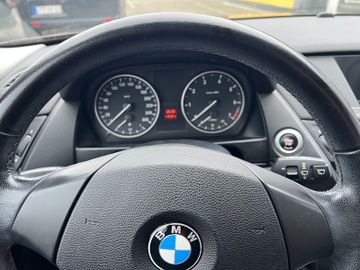 BMW X1 - 8