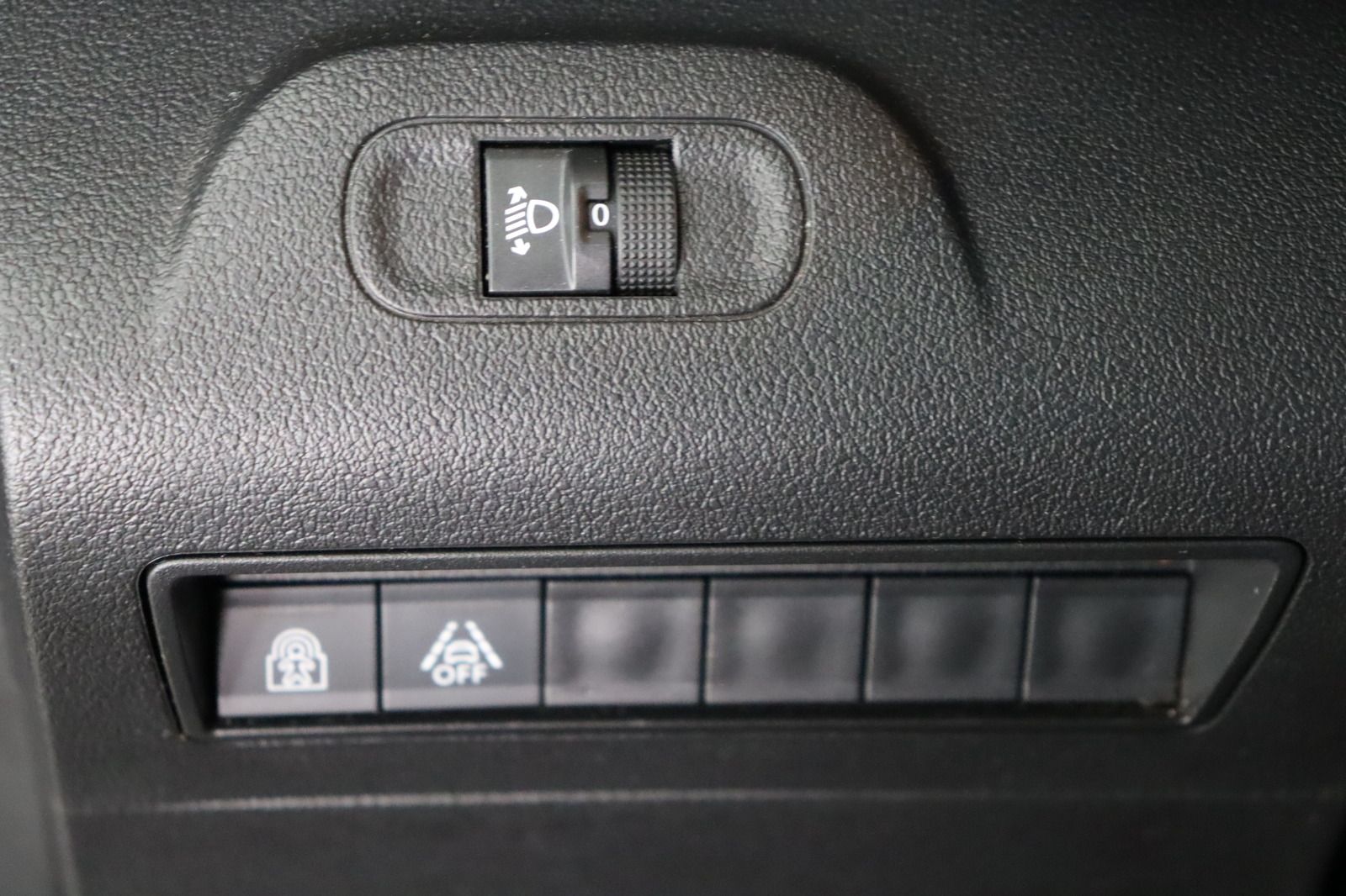Fahrzeugabbildung Citroën Berlingo 1.Hand * wenig km MPV Shine M
