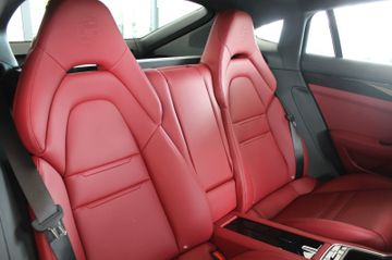 Porsche Panamera - 10