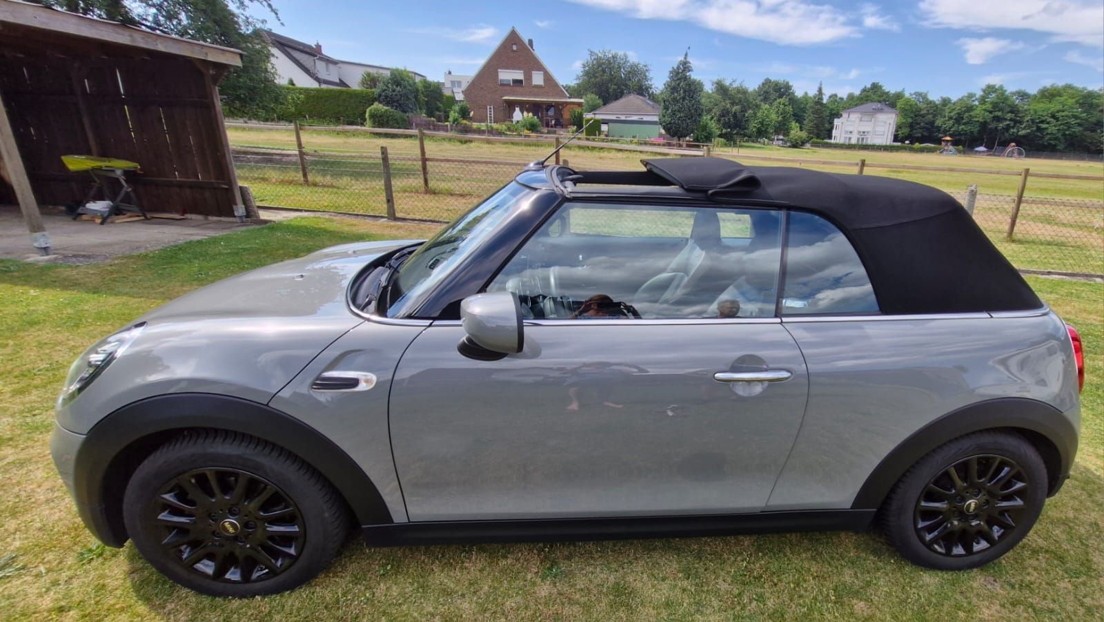 MINI Mini Cabrio