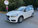 BMW 220d Active Tourer - BMW 220 in Duisburg