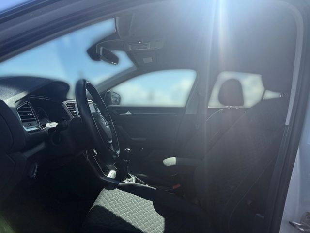 T-Roc IQ.DRIVE 1.6 TDI Navi ACC Apple CarPlay