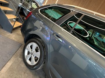 Skoda Octavia Combi Style *Xenon*Klima*ACC*