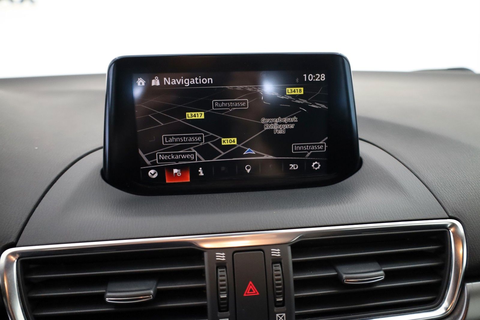 Fahrzeugabbildung Mazda 3 Sports-Line Navi,LED,Kamera,SH,BOSE,HUD,SR+WR