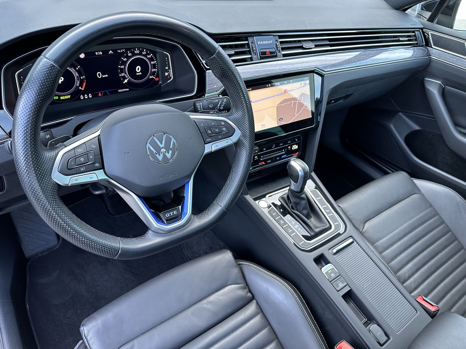 Fahrzeugabbildung Volkswagen Passat Variant 1.4 TSI DSG GTE NAV+LED+PANO+KAM