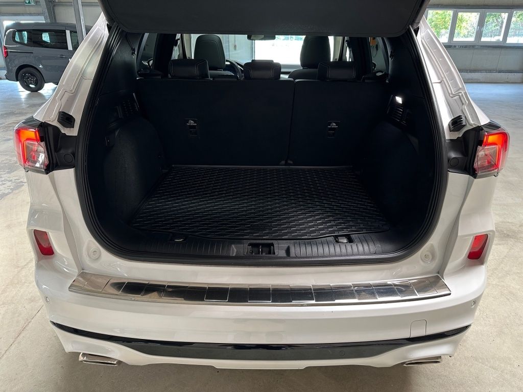 Fahrzeugabbildung Ford Kuga 2.0 Vignale ACC Pano SDHZ Navi LED HUD 4SHZ