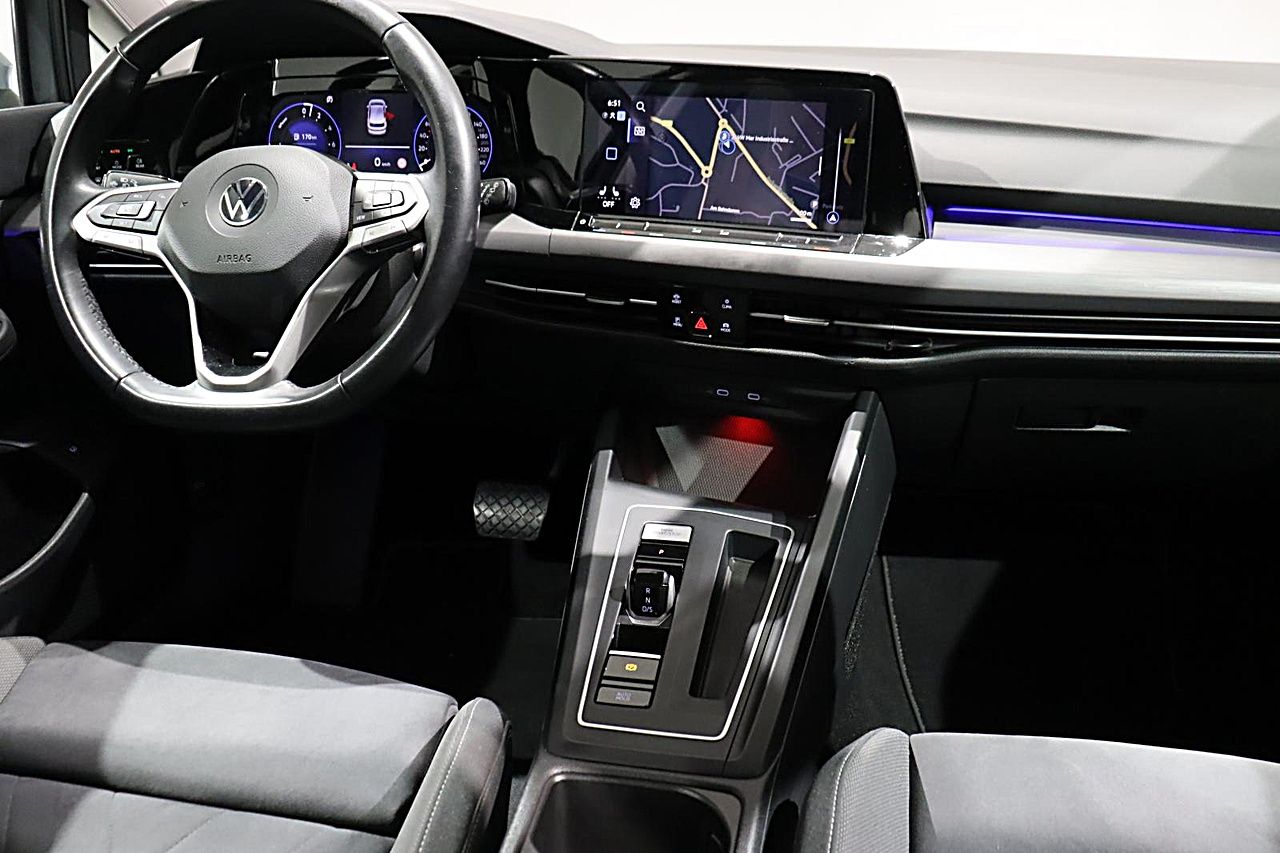 Volkswagen Golf - Bild 7