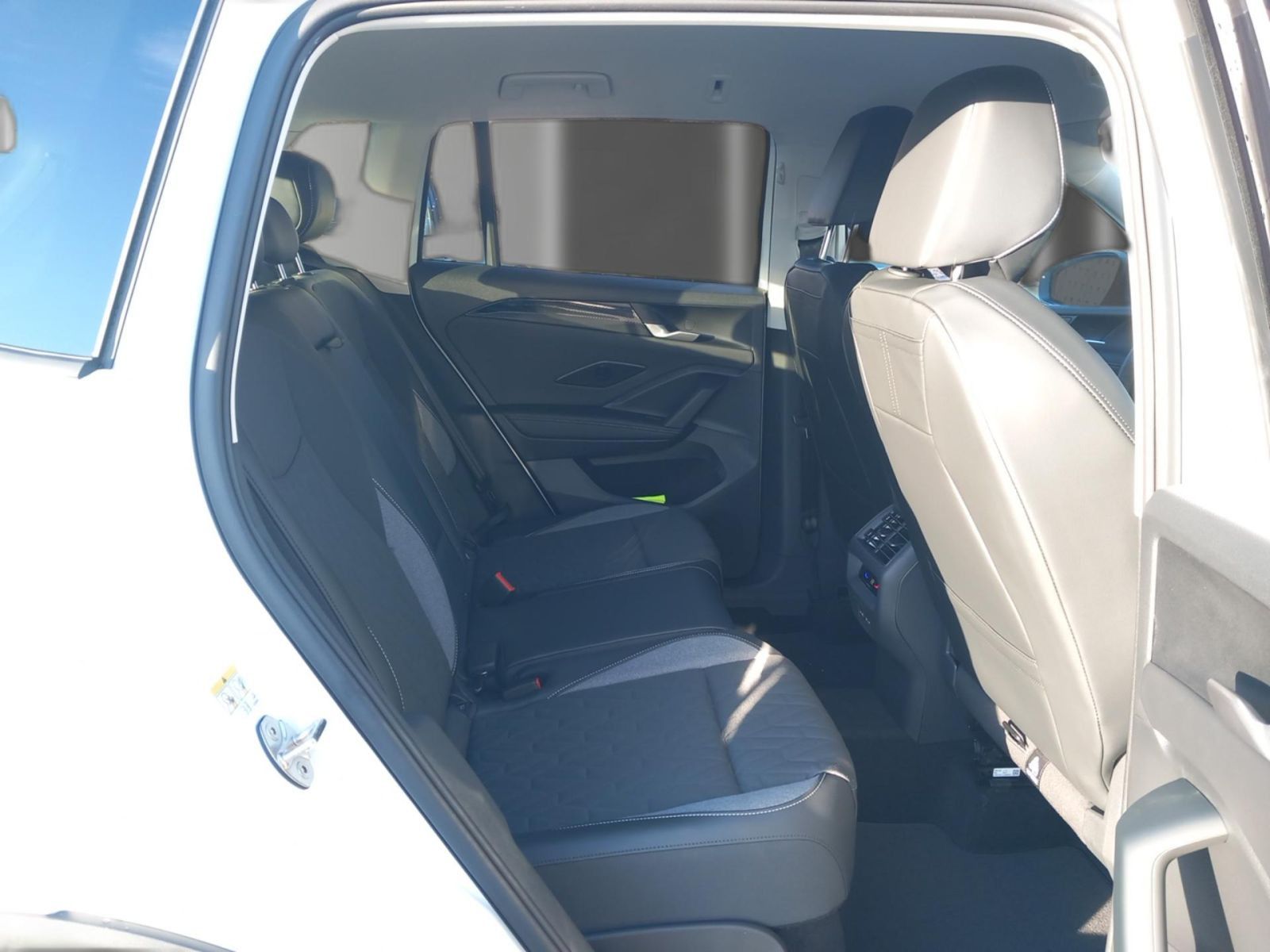 Volkswagen Tiguan - Bild 19