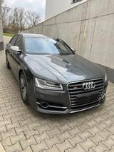 Audi S8 4.0 TFSI quattro - graue Audi S8