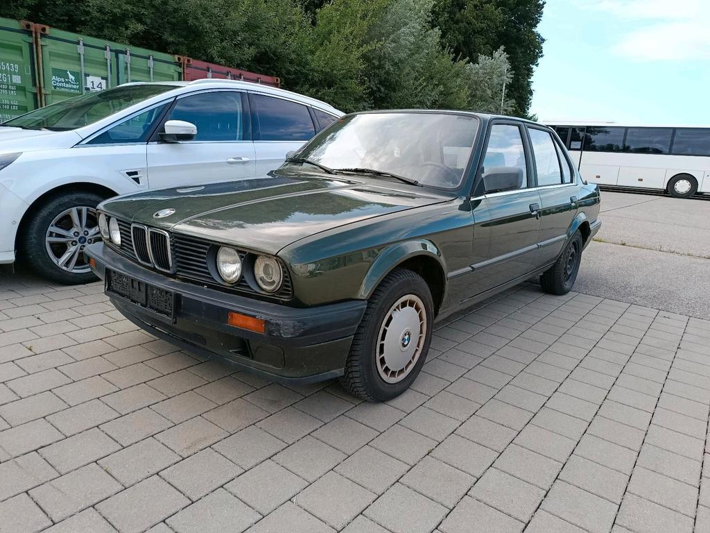 BMW 318