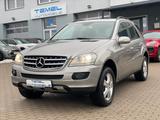 Mercedes-Benz ML 320 CDI*4Matic*8xFach*Navi*Shz*Ahk*TÜV11/27* - graue Mercedes-Benz ML 320