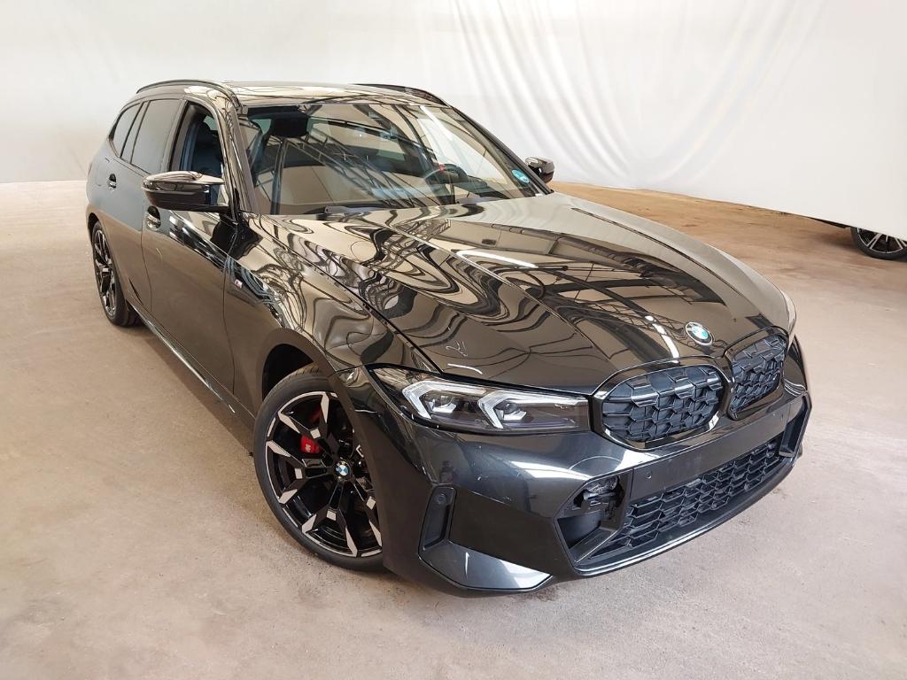BMW M340i xDrive Tour M-Sport-Pro Pano AHK 19''SR HU
