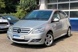 Mercedes-Benz B 200 LIM SHZ KLIMA WENIG KM - gebrauchte Mercedes-Benz B-Klasse aus dem Jahr 2009