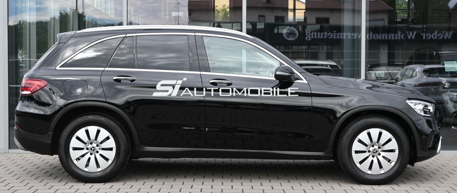 Fahrzeugabbildung Mercedes-Benz GLC 300 d 4MATIC °ACC°PANORAMA°STANDHEIZ°360°KAM