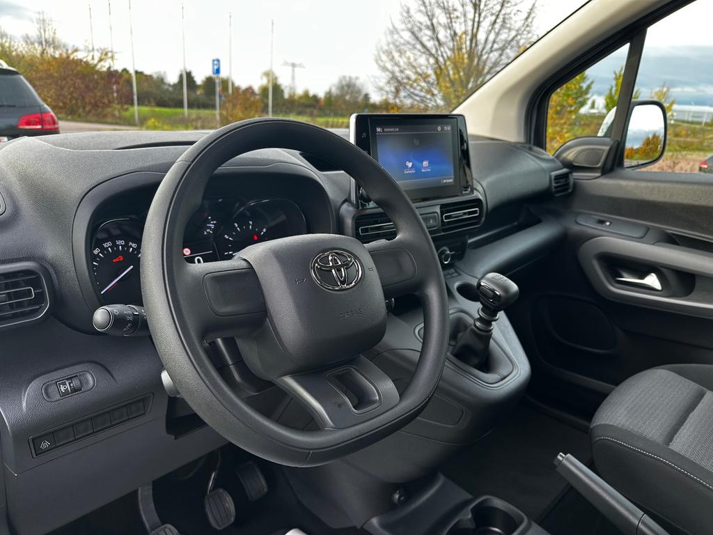 Toyota Proace (Verso)